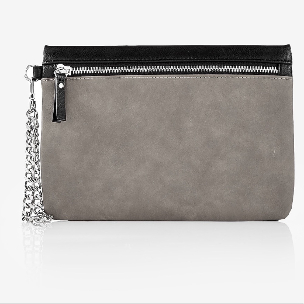 Chain strap Express wristlet